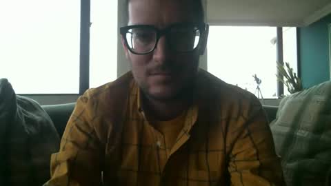 Snapshot of arielsinho chatting on 18, 12, 2025 Anon online show from 18, 12, 2025
