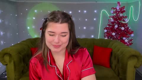 Ari online show from 12, 12, 2024