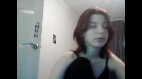 Snapshot of arinastella27 chatting on 2, 11, 2025 arinastella27 online show from 2, 11, 2025