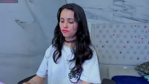 Snapshot of arisha_lee2 chatting on 5, 6, 2026 arisha_lee2 online show from 5, 6, 2026