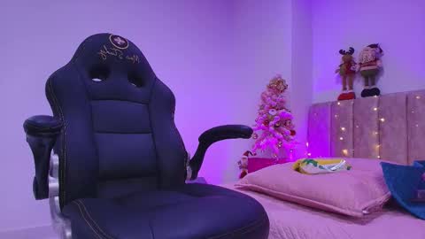 Snapshot of arleth_1 chatting on 16, 12, 2025 Arleth online show from 16, 12, 2025