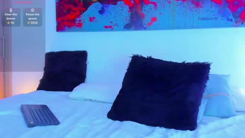   online show from 6, 2, 2025