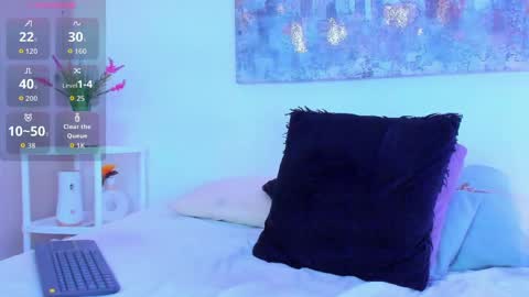   online show from 28, 4, 2026