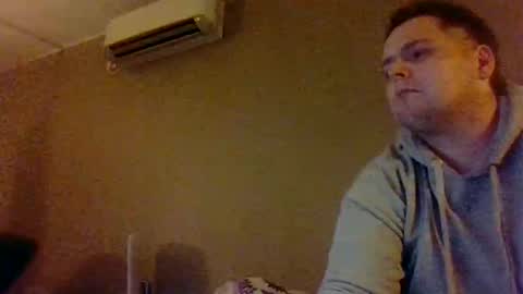 Snapshot of army4strong chatting on 17, 4, 2026 kenny online show from 17, 4, 2026