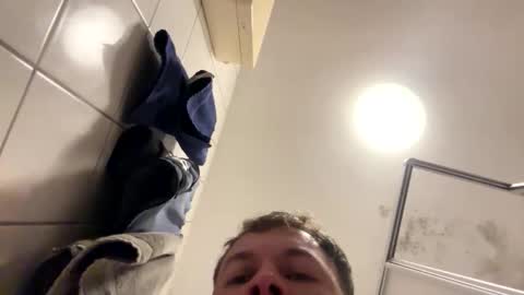 armyskater32 online show from 13, 11, 2025