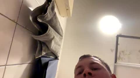 armyskater32 online show from 23, 11, 2025