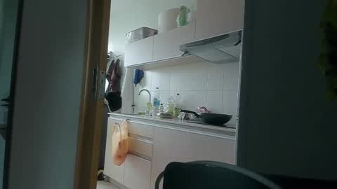 Snapshot of arni_strong chatting on 5, 12, 2024 ARNI STRONG online show from 5, 12, 2024