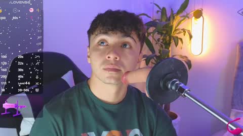 aron__cooper online show from 8, 2, 2025