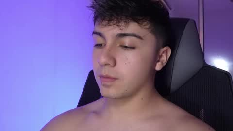 aron__cooper online show from 30, 10, 2025