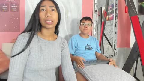 Alexa  Aron online show from 8, 2, 2025