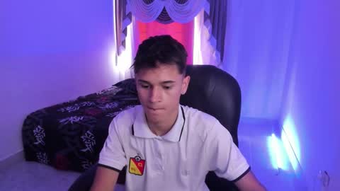 Aaron online show from 18, 12, 2025