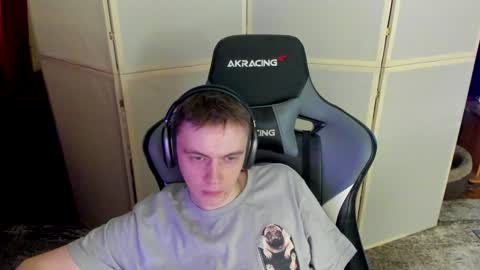 Snapshot of aron_neall chatting on 10, 12, 2024 biggest penis online show from 10, 12, 2024