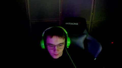 Snapshot of aron_neall chatting on 26, 1, 2025 biggest penis online show from 26, 1, 2025