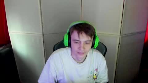 Snapshot of aron_neall chatting on 8, 3, 2025 biggest penis online show from 8, 3, 2025