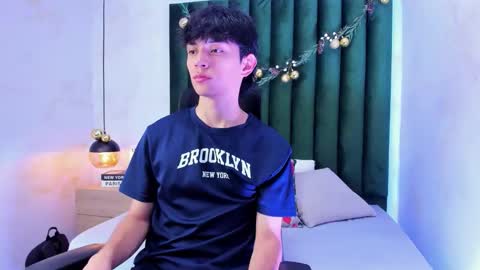 Aron online show from 21, 12, 2025