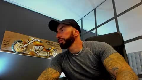 Snapshot of arongrant chatting on 28, 6, 2026 AronGrant online show from 28, 6, 2026