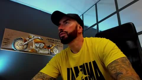 Snapshot of arongrant chatting on 6, 7, 2026 AronGrant online show from 6, 7, 2026