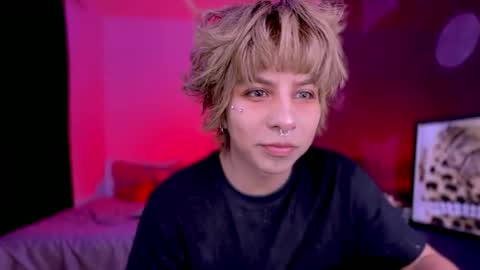 Snapshot of aronn_44 chatting on 26, 5, 2026 Aaron online show from 26, 5, 2026