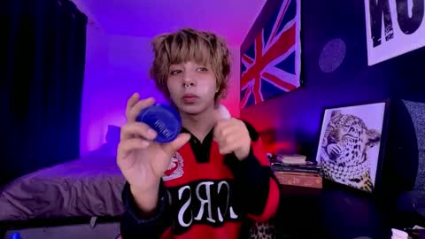 Snapshot of aronn_44 chatting on 11, 6, 2026 Aaron online show from 11, 6, 2026