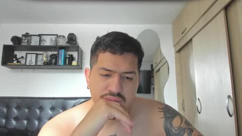 ARON  Independent model  online show from 20, 12, 2025