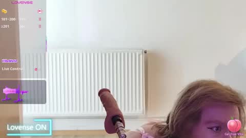 Snapshot of arrasun chatting on 25, 2, 2025 Arra Sun online show from 25, 2, 2025