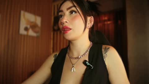 Snapshot of arrkabellaa chatting on 16, 5, 2026 online show from 16, 5, 2026