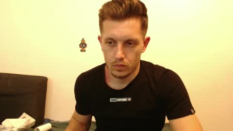 Snapshot of arromwilliam90 chatting on 19, 1, 2025 arromwilliam90 online show from 19, 1, 2025