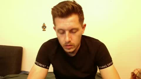 Snapshot of arromwilliam90 chatting on 26, 1, 2025 arromwilliam90 online show from 26, 1, 2025