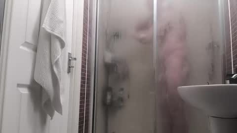 art2414 online show from 12, 10, 2025