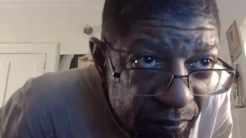 Snapshot of arteblazze chatting on 10, 3, 2025 Arteblazze not daddy boy bitch or nigga online show from 10, 3, 2025