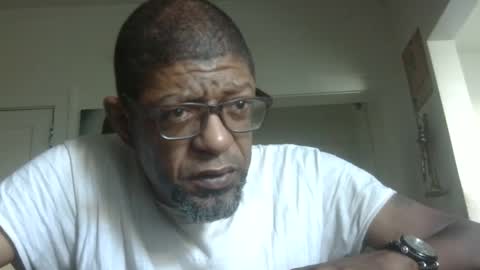 Snapshot of arteblazze chatting on 18, 9, 2025 Arteblazze not daddy boy bitch or nigga online show from 18, 9, 2025