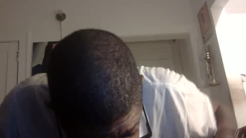 Snapshot of arteblazze chatting on 21, 9, 2025 Arteblazze not daddy boy bitch or nigga online show from 21, 9, 2025