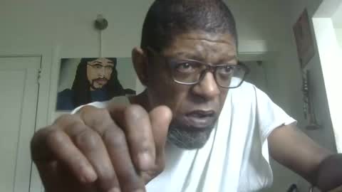 Snapshot of arteblazze chatting on 21, 9, 2025 Arteblazze not daddy boy bitch or nigga online show from 21, 9, 2025