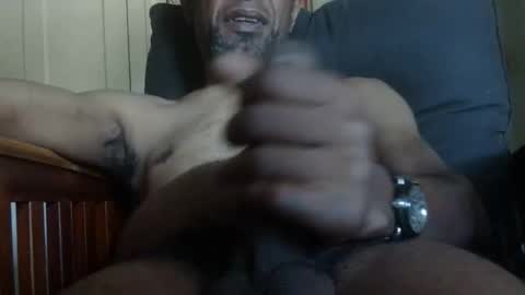 Snapshot of arteblazze chatting on 1, 10, 2025 Arteblazze not daddy boy bitch or nigga online show from 1, 10, 2025