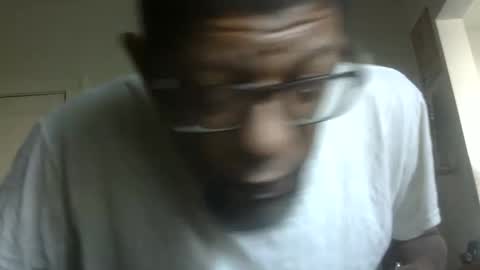 Snapshot of arteblazze chatting on 4, 10, 2025 Arteblazze not daddy boy bitch or nigga online show from 4, 10, 2025