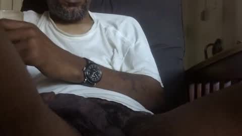 Snapshot of arteblazze chatting on 5, 10, 2025 Arteblazze not daddy boy bitch or nigga online show from 5, 10, 2025