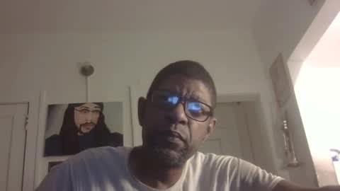 Snapshot of arteblazze chatting on 17, 10, 2025 Arteblazze not daddy boy bitch or nigga online show from 17, 10, 2025