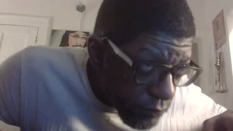 Snapshot of arteblazze chatting on 24, 10, 2025 Arteblazze not daddy boy bitch or nigga online show from 24, 10, 2025