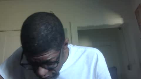 Snapshot of arteblazze chatting on 26, 10, 2025 Arteblazze not daddy boy bitch or nigga online show from 26, 10, 2025