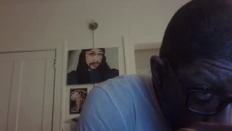 Snapshot of arteblazze chatting on 12, 11, 2025 Arteblazze not daddy boy bitch or nigga online show from 12, 11, 2025