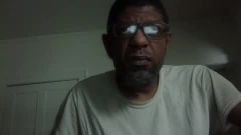 Snapshot of arteblazze chatting on 16, 1, 2026 Arteblazze not daddy boy bitch or nigga online show from 16, 1, 2026