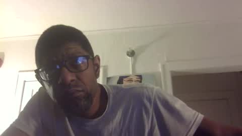 Snapshot of arteblazze chatting on 17, 1, 2026 Arteblazze not daddy boy bitch or nigga online show from 17, 1, 2026