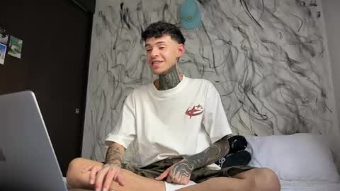   online show from 15, 4, 2026