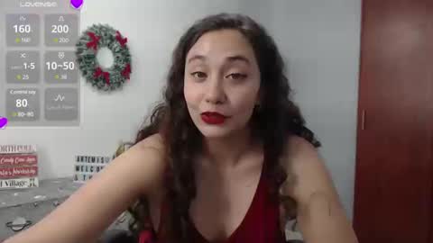 Snapshot of artemisnature chatting on 6, 12, 2024 Hey there you can call me Sofia online show from 6, 12, 2024