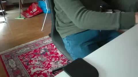 Snapshot of artesian99 chatting on 1, 11, 2025 artesian99 online show from 1, 11, 2025