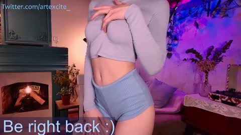 Lina online show from 9, 3, 2025