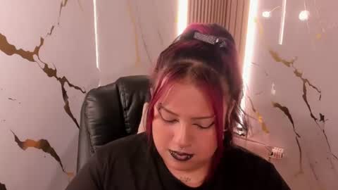 Snapshot of arthemisa_tayy chatting on 25, 7, 2026 Arthemisa online show from 25, 7, 2026