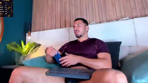 Arthur online show from 23, 9, 2025