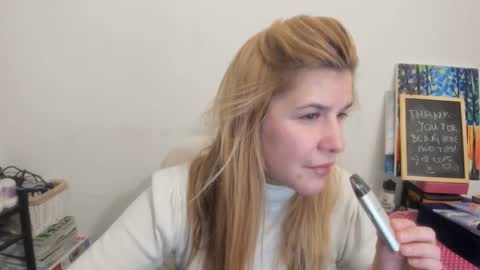 Snapshot of artsyandcraftsy_ chatting on 8, 1, 2026 MIA online show from 8, 1, 2026