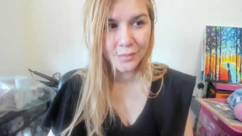 Snapshot of artsyandcraftsy_ chatting on 7, 2, 2026 MIA online show from 7, 2, 2026